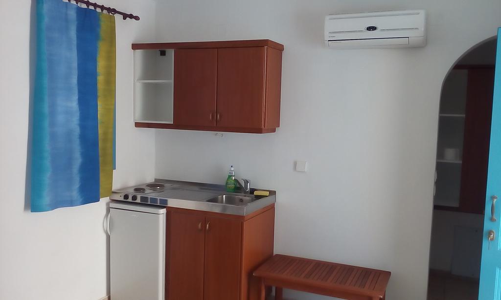 Remvi Apartments Szkála Kültér fotó